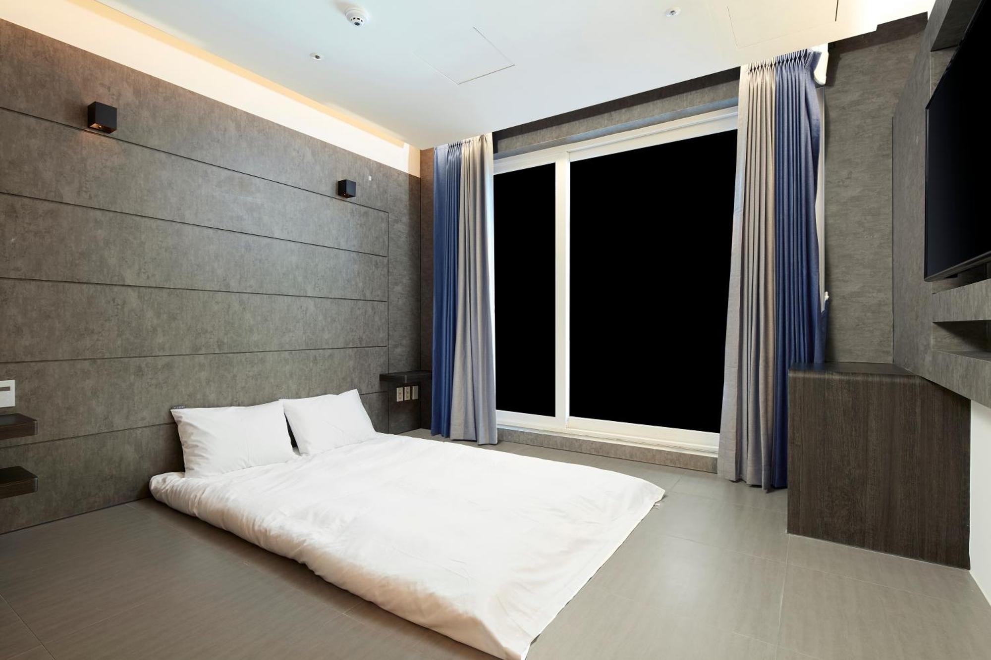 Elren Hotel Jeju Szogüpho Kültér fotó